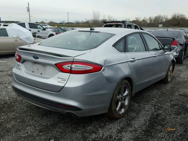 3FA6P0HDXGR405358 - 2016 FORD FUSION SE SILVER photo 4