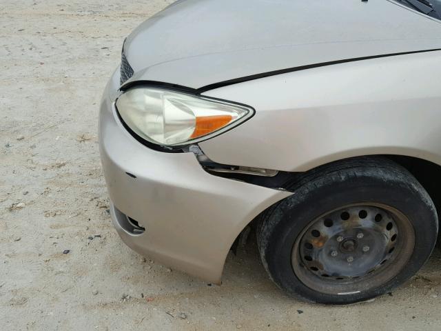 JTDBE32KX40276170 - 2004 TOYOTA CAMRY LE ბეჟი ფოტო 9