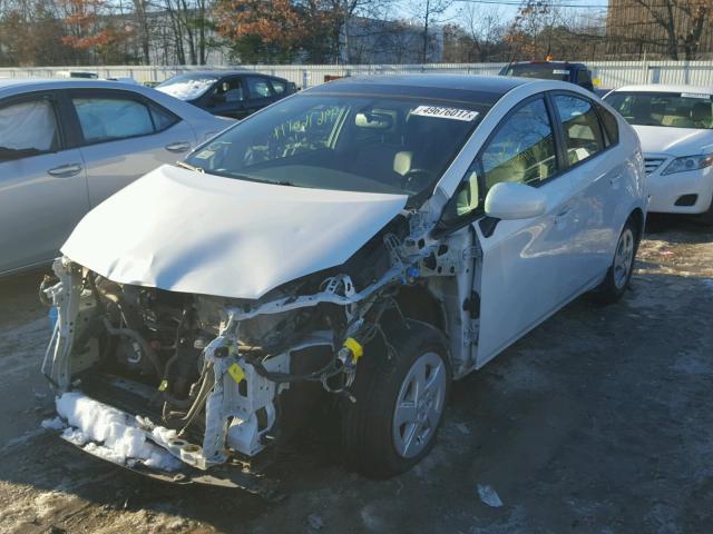 JTDKN3DU9A0156063 - 2010 TOYOTA PRIUS WHITE photo 2