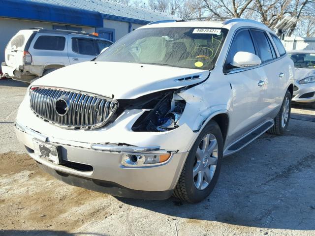 5GAER23D89J130963 - 2009 BUICK ENCLAVE CX WHITE photo 2
