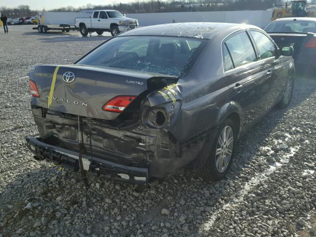 4T1BK36B06U067112 - 2006 TOYOTA AVALON XL GRAY photo 4