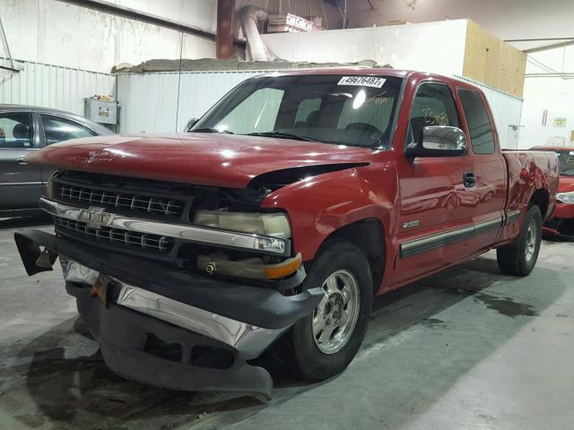 1GCEC19T21Z190526 - 2001 CHEVROLET SILVERADO RED photo 2