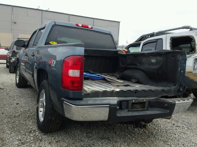 3GCPKSE35BG276647 - 2011 CHEVROLET SILVERADO BLUE photo 3