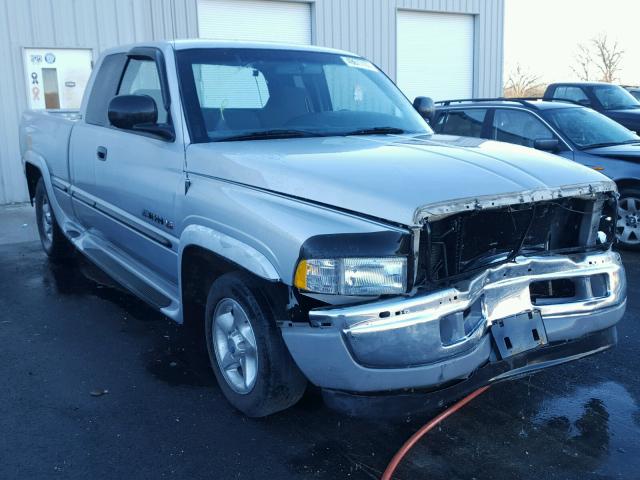 1B7HC13Z6XJ636551 - 1999 DODGE RAM 1500 SILVER photo 1