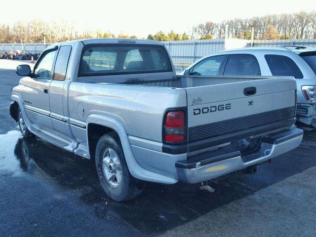 1B7HC13Z6XJ636551 - 1999 DODGE RAM 1500 SILVER photo 3