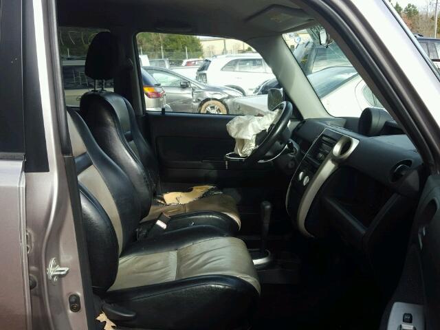 JTLKT324664084963 - 2006 TOYOTA SCION XB 灰色 照片 5