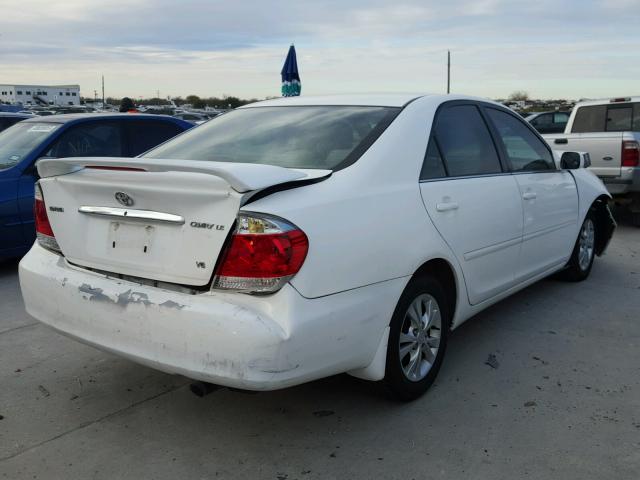 4T1BF30K75U094206 - 2005 TOYOTA CAMRY LE WHITE photo 4