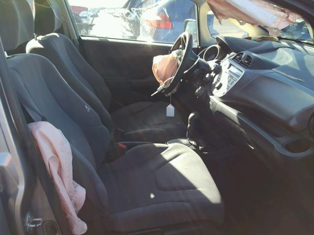JHMGE88229S038480 - 2009 HONDA FIT Gümüş foto 5