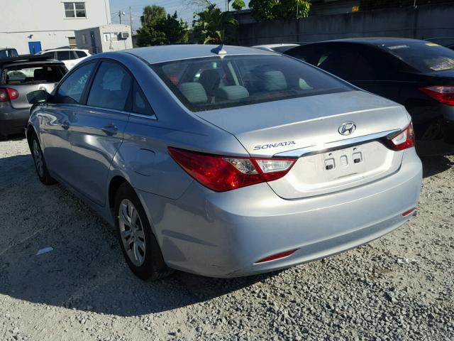 5NPEB4AC9CH482345 - 2012 HYUNDAI SONATA GLS BLUE photo 3