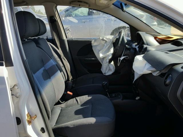 KL1TD56656B670691 - 2006 CHEVROLET AVEO BASE Ақ фото 5