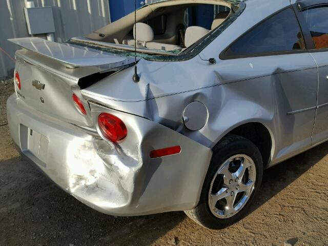 1G1AT18H597232845 - 2009 CHEVROLET COBALT LT SILVER photo 9