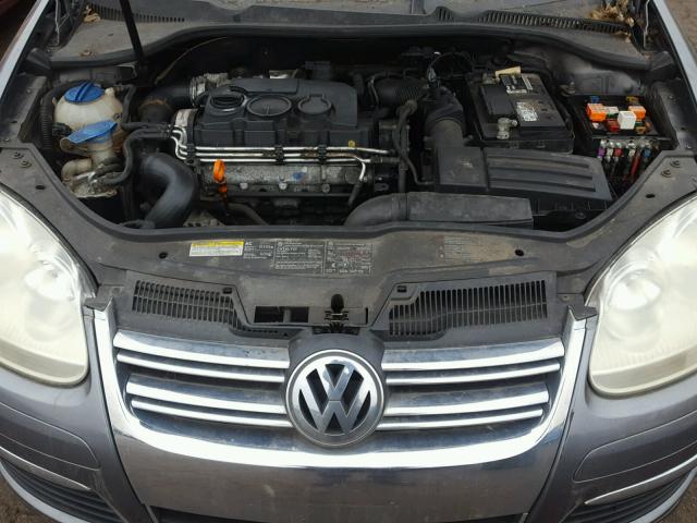 3VWST71K06M789665 - 2006 VOLKSWAGEN JETTA TDI GRAY photo 7