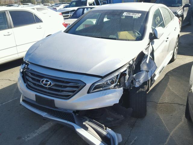 5NPE34AF3GH284020 - 2016 HYUNDAI SONATA SPO SILVER photo 2