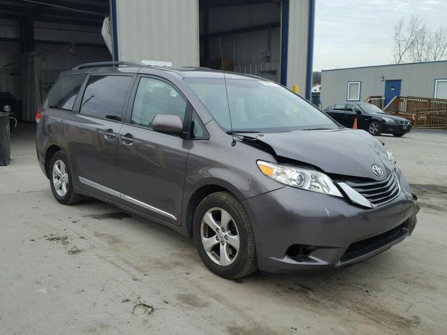 5TDKK3DC5DS371540 - 2013 TOYOTA SIENNA LE GRAY photo 1