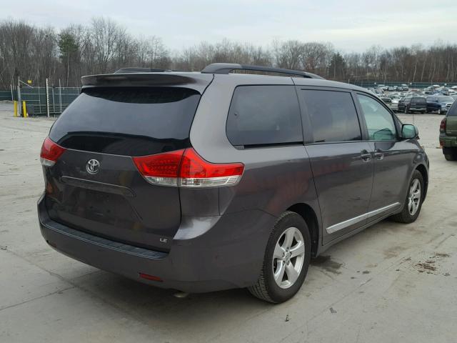 5TDKK3DC5DS371540 - 2013 TOYOTA SIENNA LE GRAY photo 4