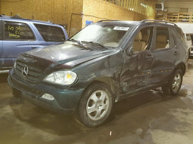 4JGAB57E03A428853 - 2003 MERCEDES-BENZ ML 350 GREEN photo 2