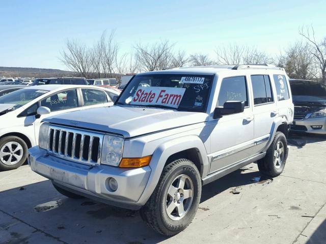 1J4RG4GK1AC103164 - 2010 JEEP COMMANDER SILVER photo 2