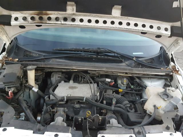 1GNDV23LX5D215106 - 2005 CHEVROLET UPLANDER L 白色 照片 7