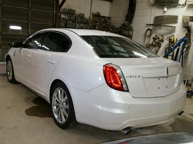 1LNHL9FT1BG612584 - 2011 LINCOLN MKS WHITE photo 3