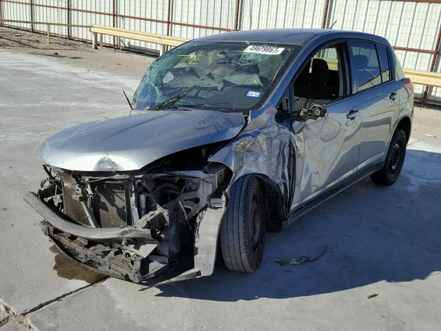 3N1BC13E99L463450 - 2009 NISSAN VERSA S SILVER photo 2