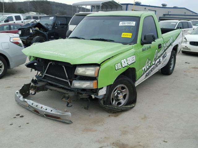 1GCEC14X84Z240067 - 2004 CHEVROLET SILVERADO GREEN photo 2