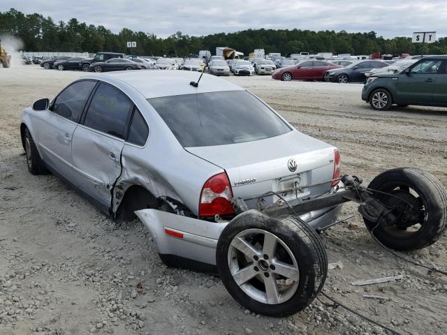 WVWRH63B94P202042 - 2004 VOLKSWAGEN PASSAT GLX SILVER photo 3