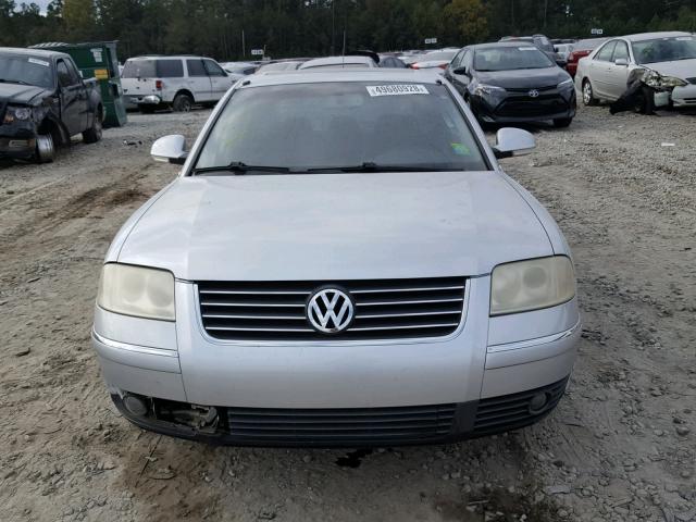 WVWRH63B94P202042 - 2004 VOLKSWAGEN PASSAT GLX SILVER photo 9