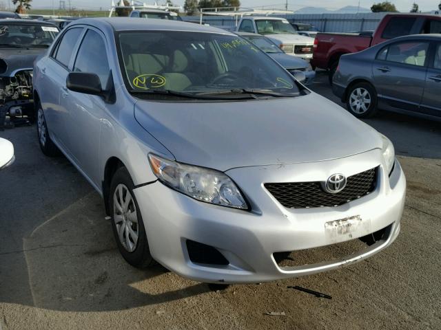 1NXBU40E39Z118884 - 2009 TOYOTA COROLLA BA SILVER photo 1