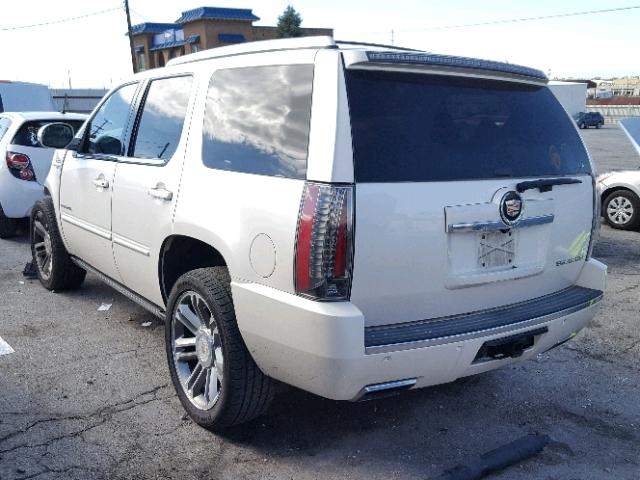 1GYS4CEF3ER137569 - 2014 CADILLAC ESCALADE P WHITE photo 3