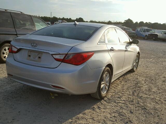 5NPEB4AC9DH535613 - 2013 HYUNDAI SONATA GLS SILVER photo 4