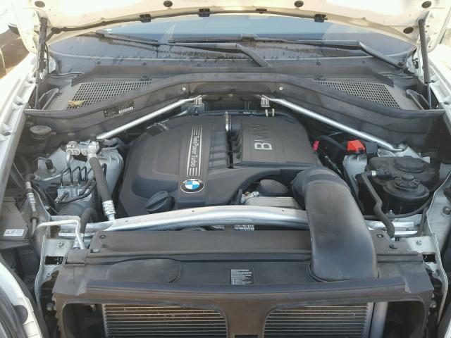 5UXZV4C53D0E14260 - 2013 BMW X5 XDRIVE3 أبيض صورة 7