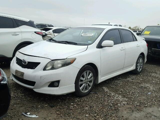 1NXBU4EE7AZ224140 - 2010 TOYOTA COROLLA BA WHITE photo 2