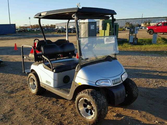 5074750 - 2015 EZGO GOLF CART SILVER photo 1