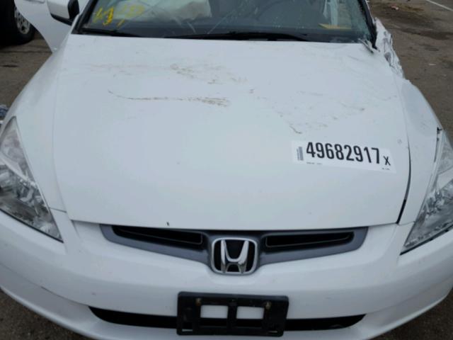 1HGCM56445A172902 - 2005 HONDA ACCORD LX WHITE photo 7