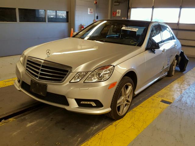 WDDHF9AB3BA444093 - 2011 MERCEDES-BENZ E 550 4MAT SILVER photo 2