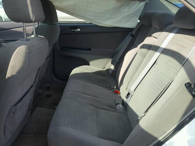 4T1BE30K05U005286 - 2005 TOYOTA CAMRY LE თეთრი ფოტო 6