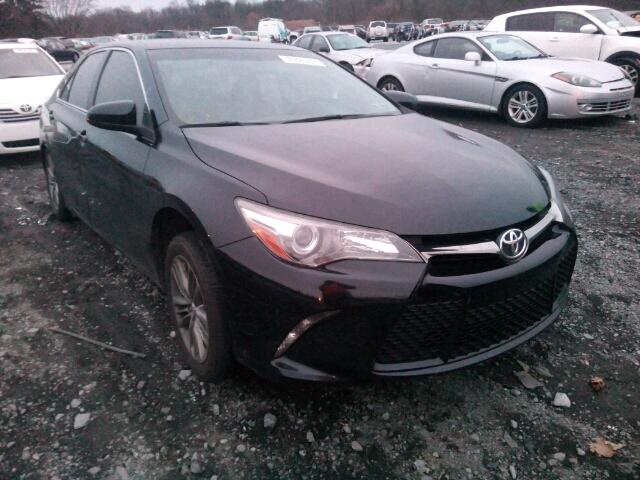 4T1BF1FK9GU123672 - 2016 TOYOTA CAMRY LE შავი ფოტო 1