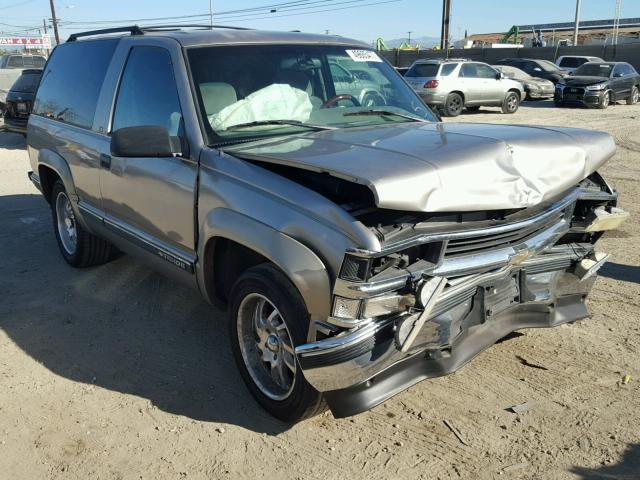 3GNEC18R9XG171557 - 1999 CHEVROLET TAHOE C150 BEIGE photo 1