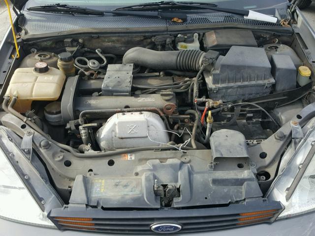 1FAFP343X2W231358 - 2002 FORD FOCUS SE GRAY photo 7