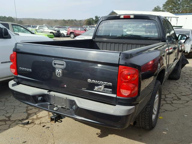 1D7CE3BK1AS100750 - 2010 DODGE DAKOTA SXT BLACK photo 4