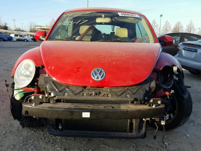 3VWRF31Y68M414773 - 2008 VOLKSWAGEN NEW BEETLE 红色 照片 9