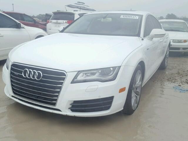 WAUSGBFC6CN013597 - 2012 AUDI A7 PRESTIG WHITE photo 2