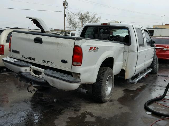 1FTSW20PX5EB43399 - 2005 FORD F250 SUPER WHITE photo 4