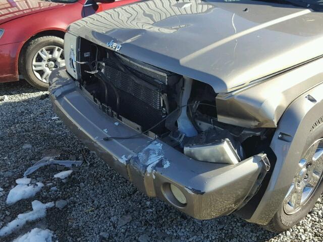 1J8HG58226C280151 - 2006 JEEP COMMANDER ოქროსფერი ფოტო 9
