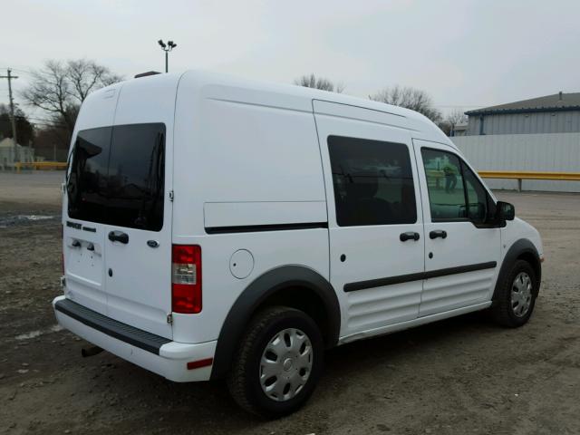NM0LS6BN6AT004697 - 2010 FORD TRANSIT CO WHITE photo 4