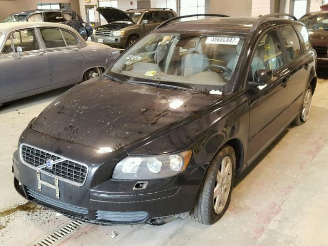 YV1MW390662167555 - 2006 VOLVO V50 2.4I BEIGE photo 2