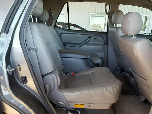 5TDZT34A56S268437 - 2006 TOYOTA SEQUOIA SR GRAY photo 6