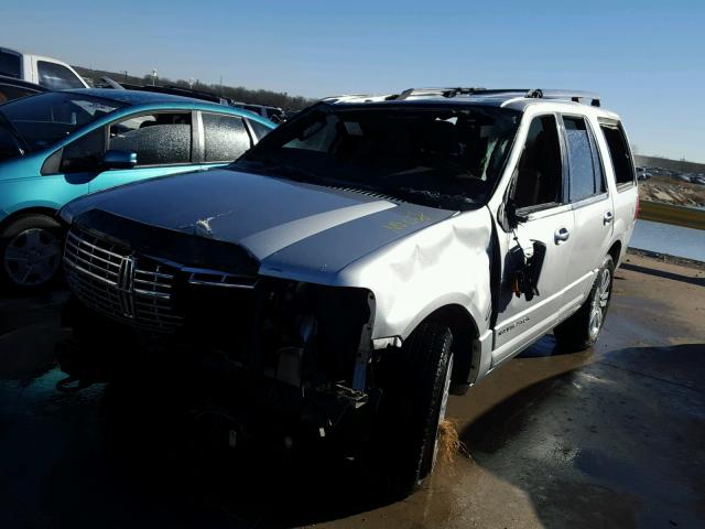 5LMJJ2H52CEL01771 - 2012 LINCOLN NAVIGATOR ვერცხლისფერი ფოტო 2