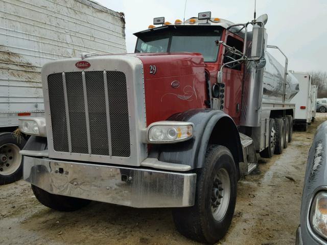 1NPWXBTX9AD798172 - 2010 PETERBILT 388 RED photo 2