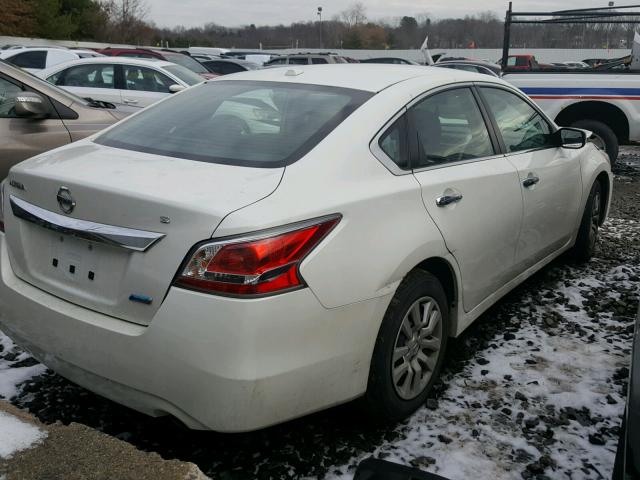 1N4AL3AP9EC166375 - 2014 NISSAN ALTIMA 2.5 WHITE photo 4